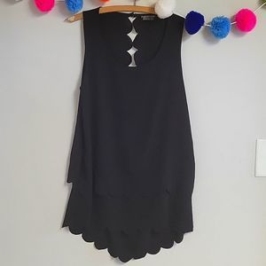 Papermoon Sleeveless Scalloped Back Large